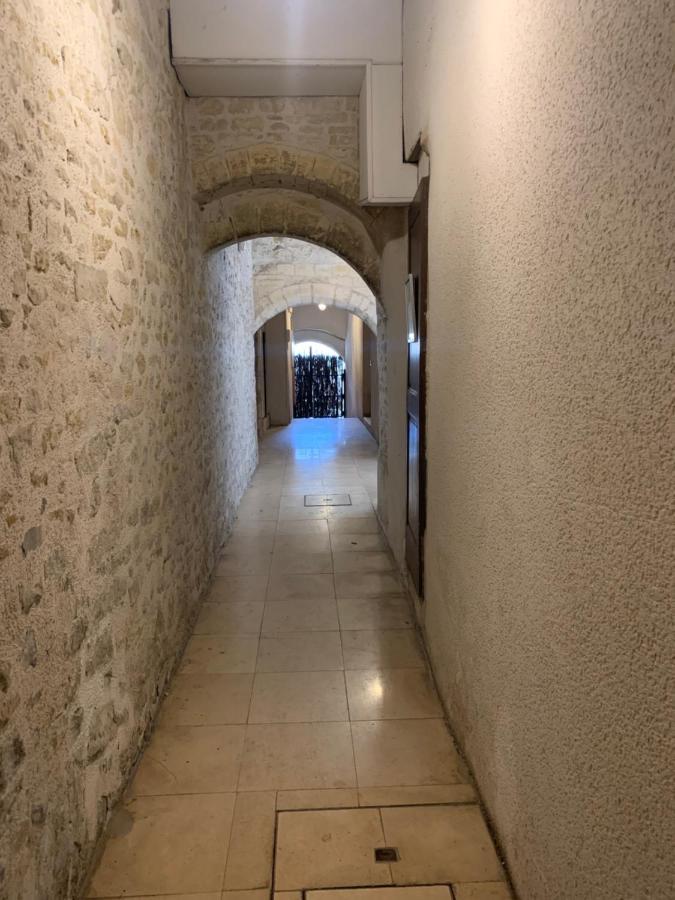 Charmant Appartement Renove Bayeux Dış mekan fotoğraf