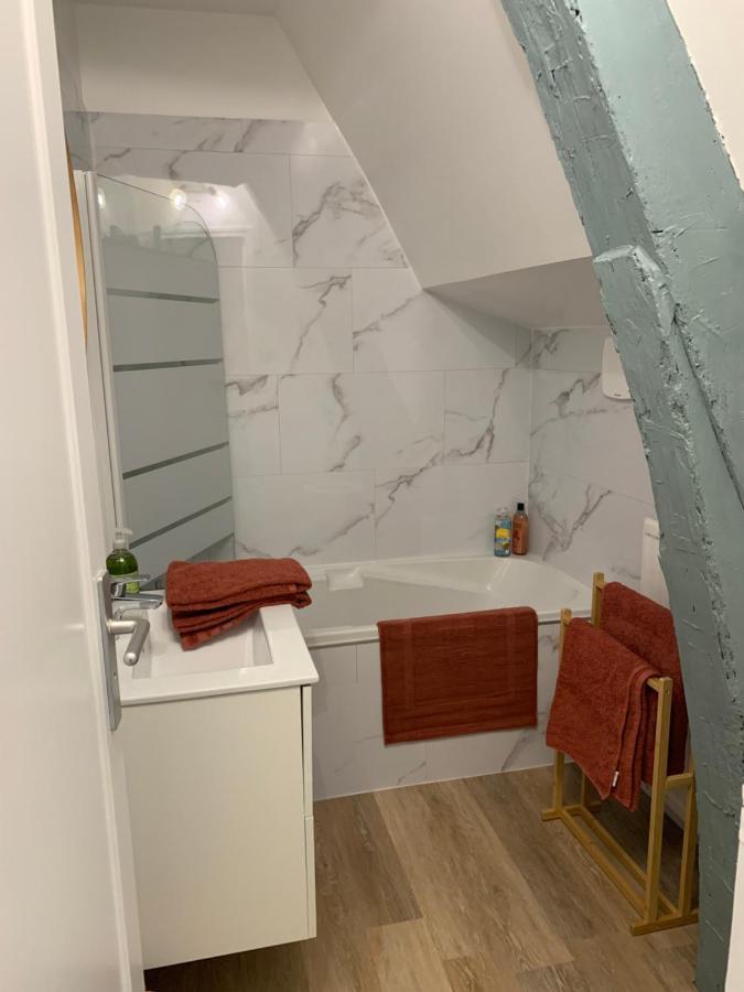 Charmant Appartement Renove Bayeux Dış mekan fotoğraf